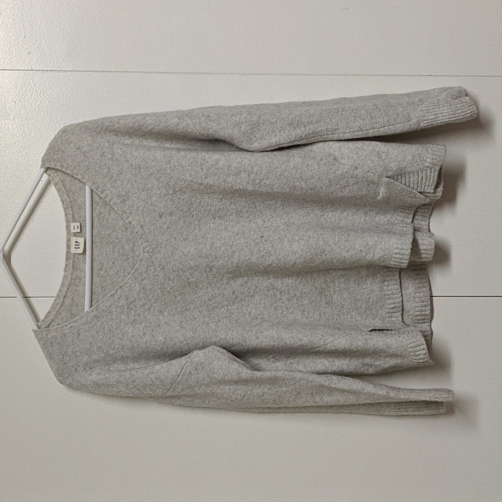 GAP Light Grey Oversized Woolen Sweater